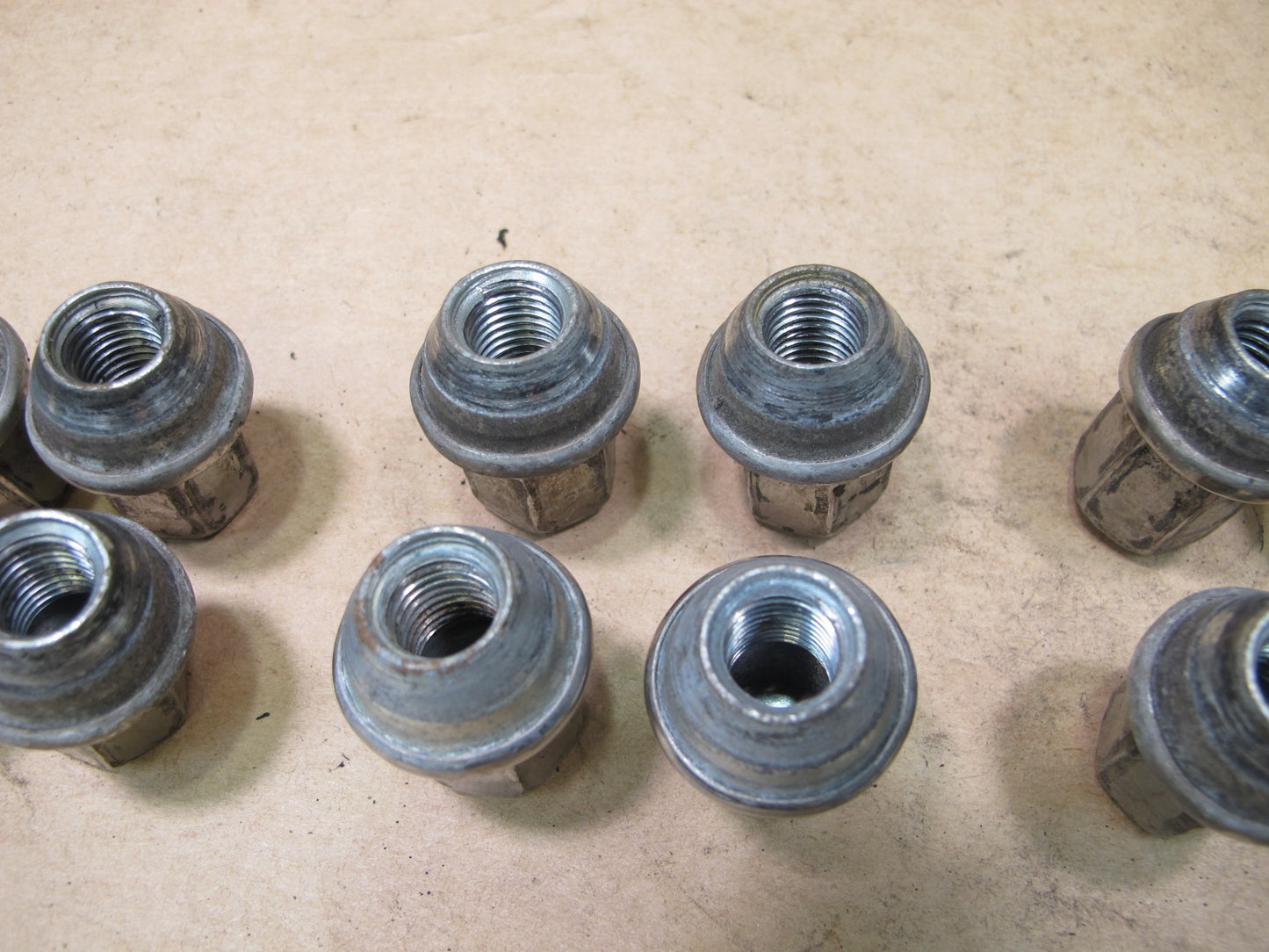 06-09 PONTIAC SOLSTICE SET OF 20 WHEEL NUT LUG BOLT SET OEM