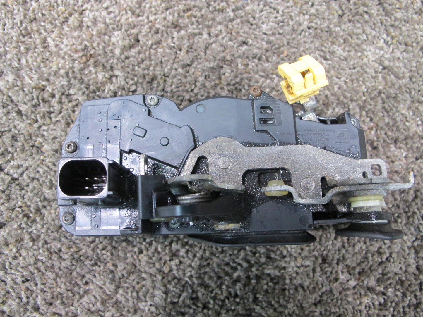 2003-2007 HUMMER H2 REAR LEFT DRIVER SIDE DOOR LOCK LATCH ACTUATOR