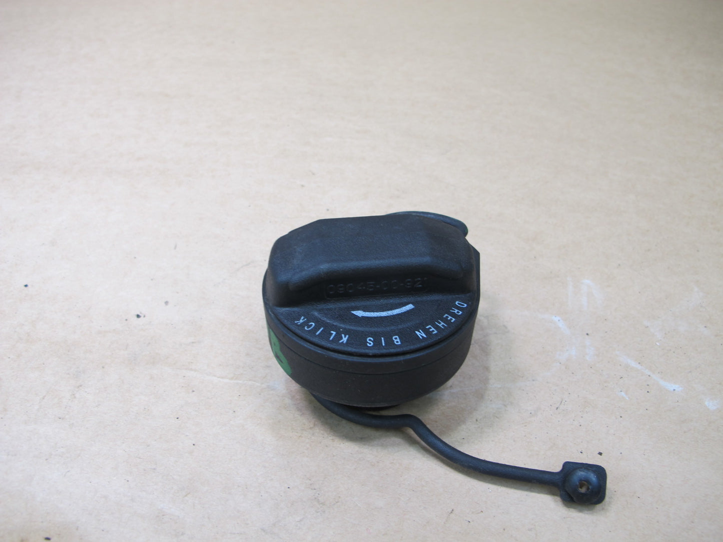 2005-2008 PORSCHE BOXSTER 987 GAS FUEL CAP COVER