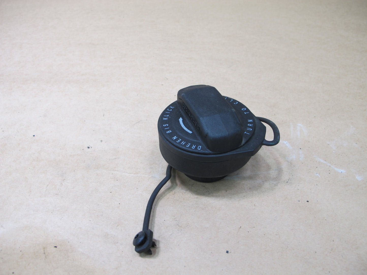 2005-2008 PORSCHE BOXSTER 987 GAS FUEL CAP COVER