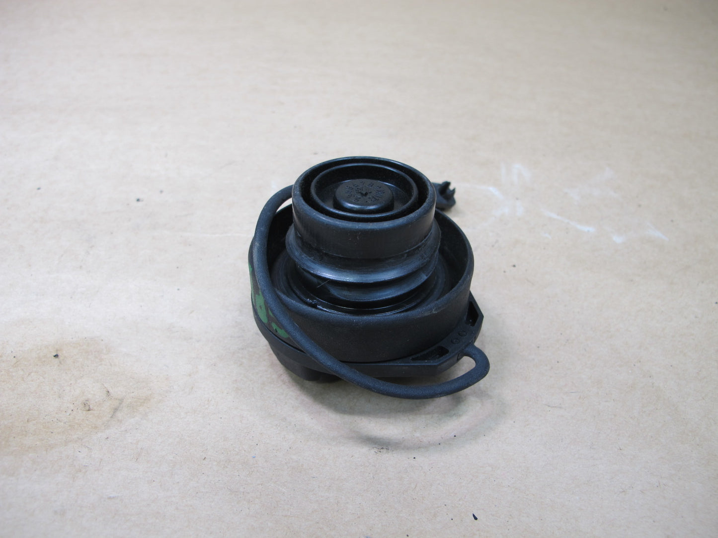 2005-2008 PORSCHE BOXSTER 987 GAS FUEL CAP COVER