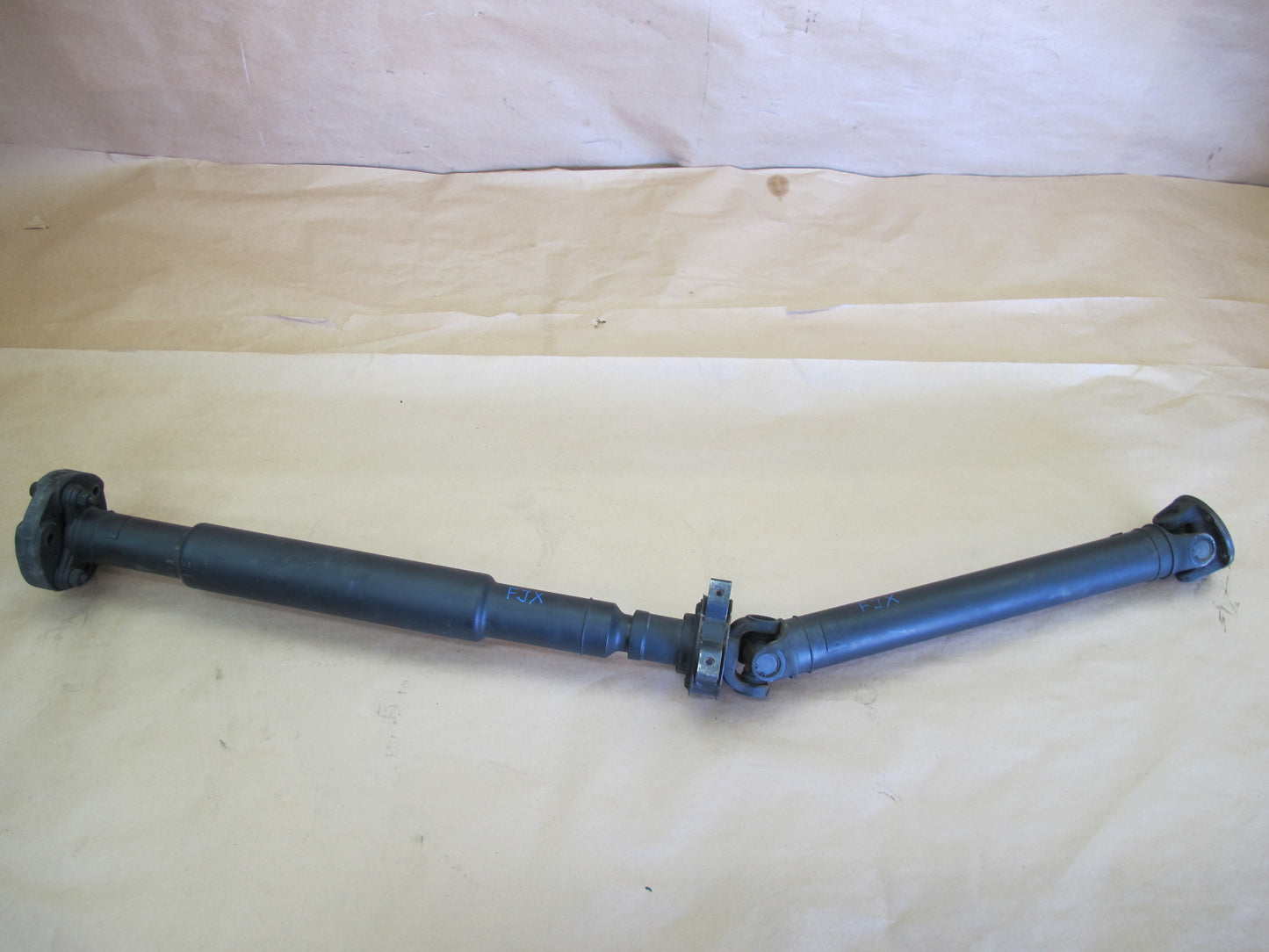 03-06 JAGUAR X100 XK8 REAR DRIVE SHAFT DRIVESHAFT OEM