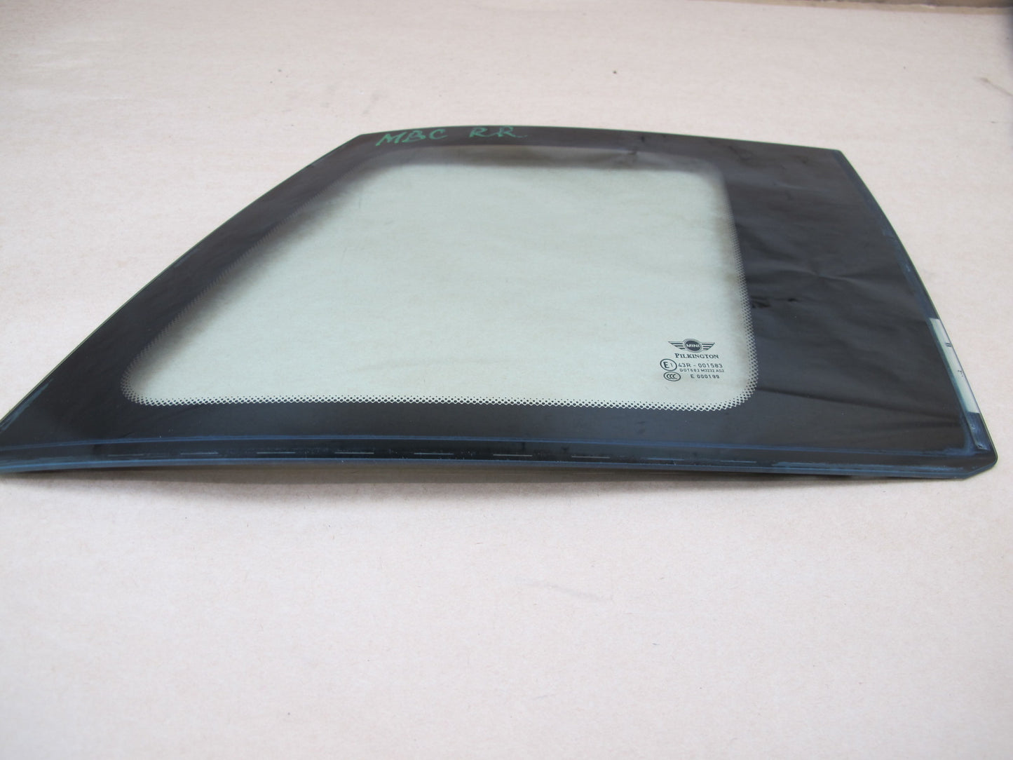 11-16 MINI COOPER R60 COUNTRYMAN REAR RIGHT QUARTER GLASS WINDOW OEM