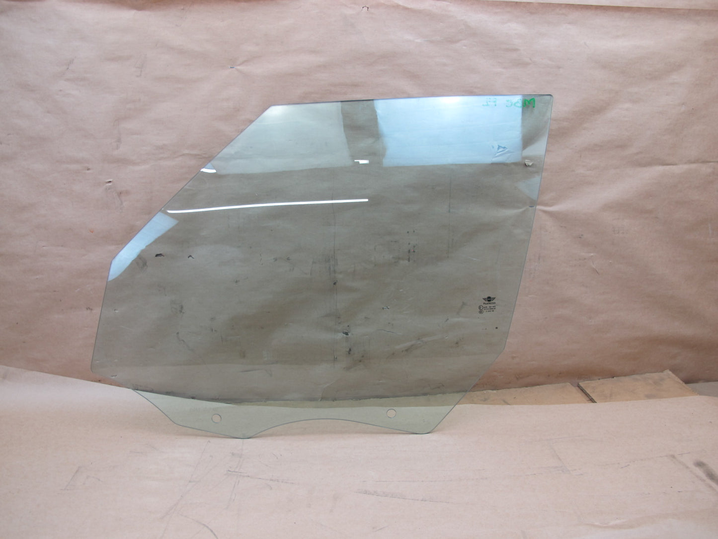 11-16 MINI COOPER R60 COUNTRYMAN FRONT LEFT DOOR GLASS WINDOW OEM