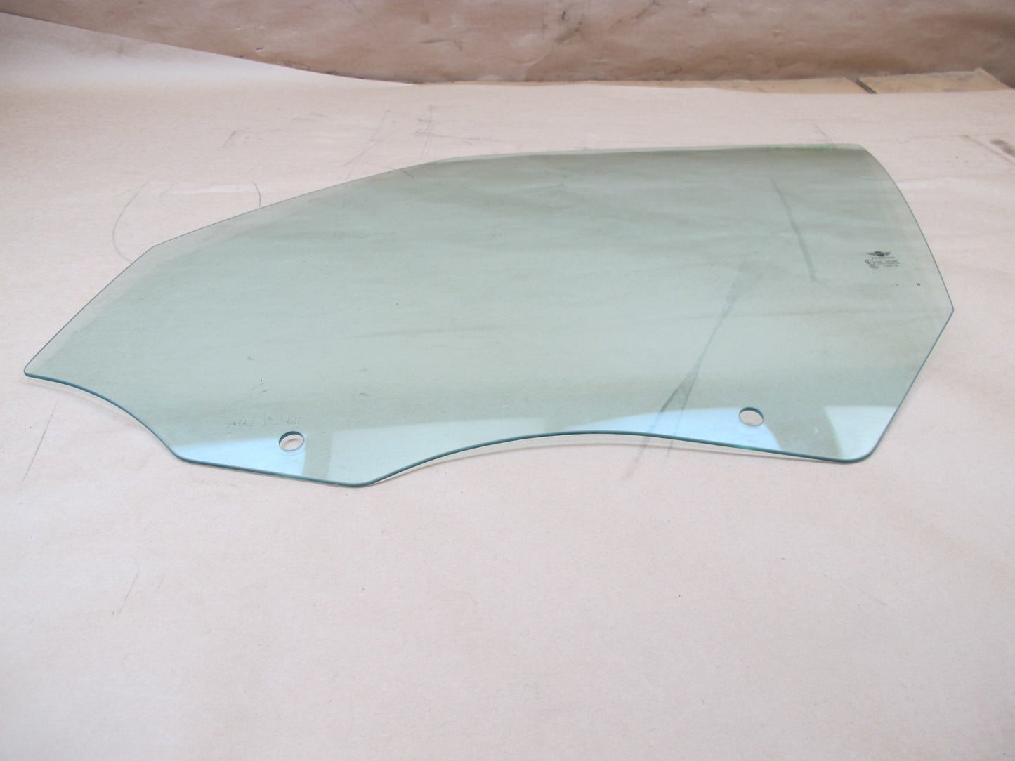 11-16 MINI COOPER R60 COUNTRYMAN FRONT LEFT DOOR GLASS WINDOW OEM