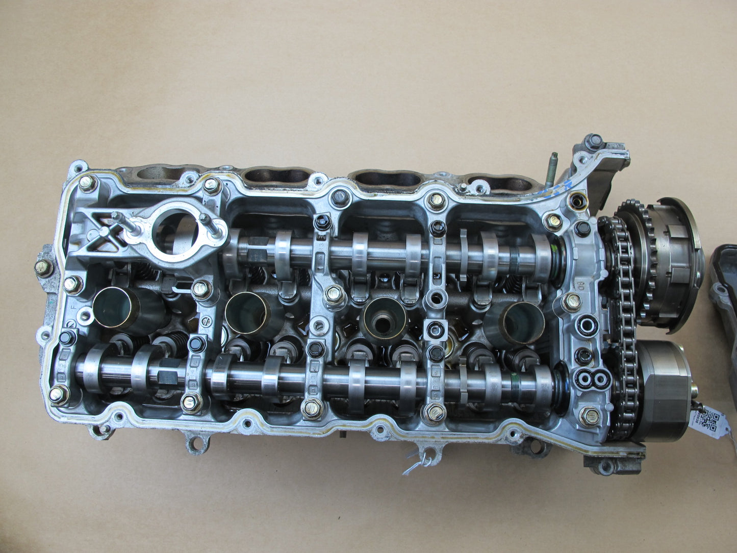 08-09 LEXUS LS600hL 5.0L 2URFSE ENGINE RIGHT CYLINDER HEAD W CAMSHAFTS OEM