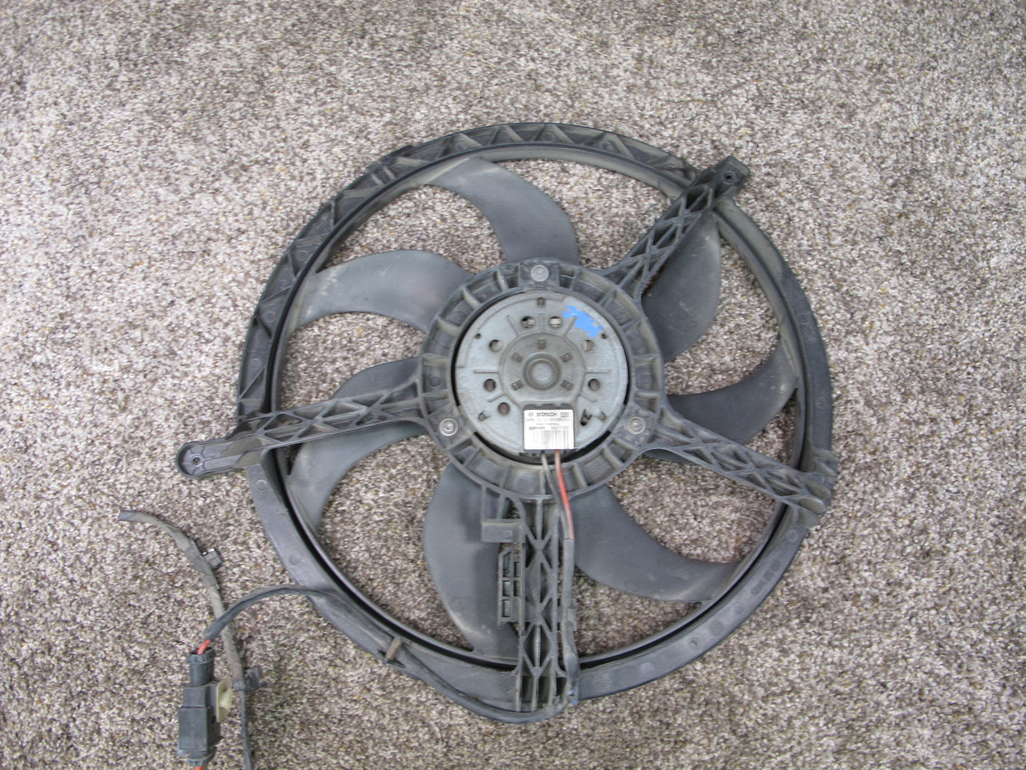 11-16 MINI R55 R56 R57 R58 R61 R60 N16 ENGINE RADIATOR COOLING FAN & MOTOR OEM