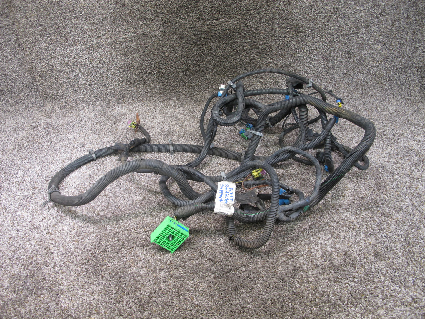 2003-2007 HUMMER H2 FRONT HEADLIGHT RADIATOR SUPPORT WIRE HARNESS CABLE