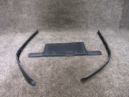 97-00 BMW E39 5-SERIES FRONT LICENSE PLATE BUMPER STRIP TRIM COVER SET OEM