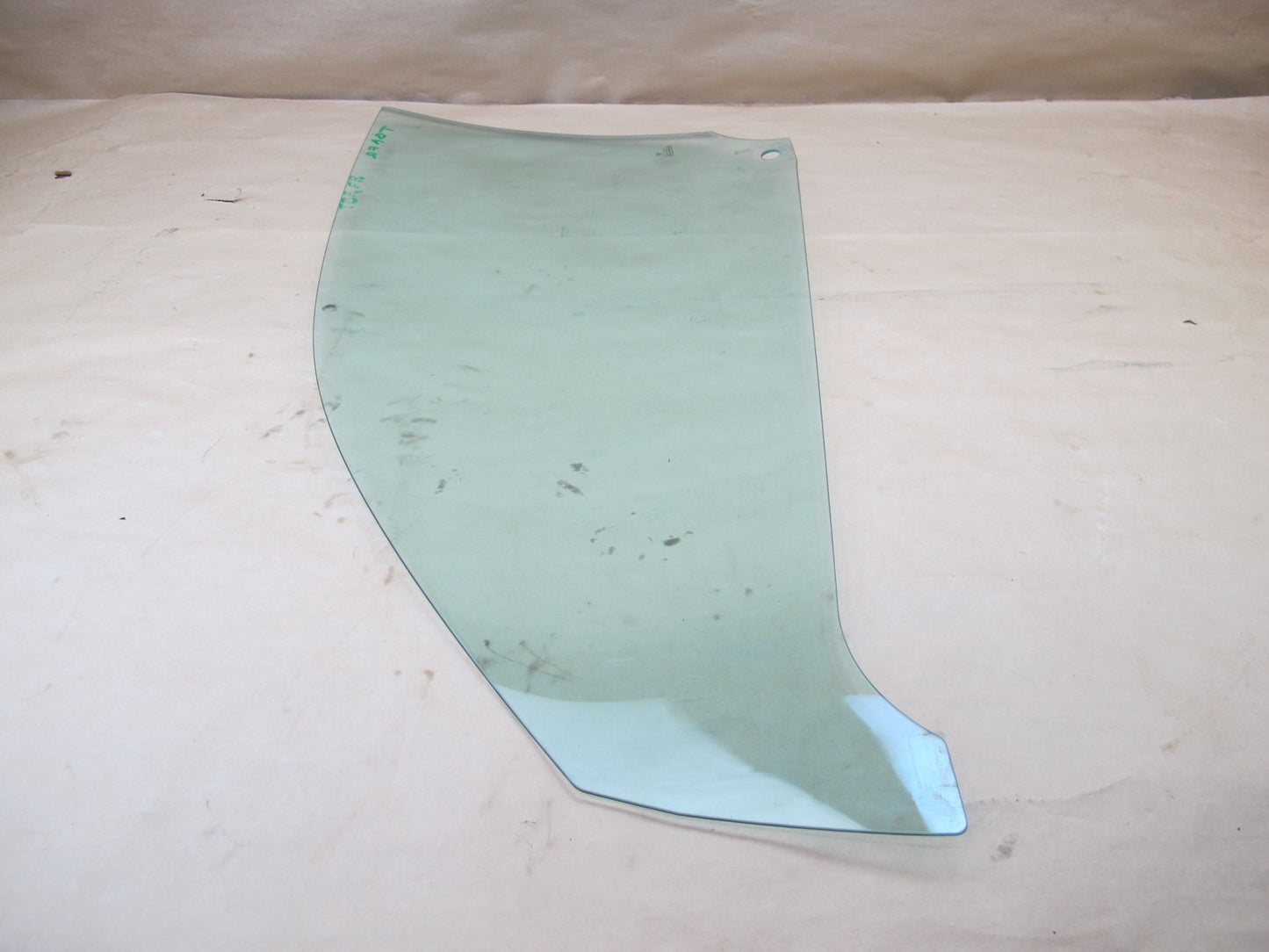 01-06 BMW E46 COUPE CONVERTIBLE RIGHT DOOR GLASS WINDOW OEM