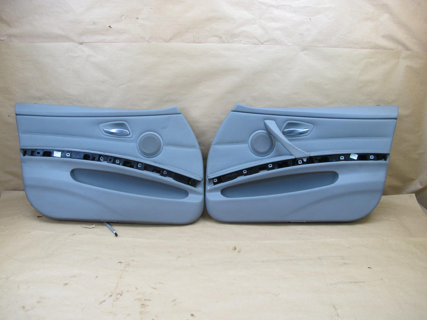 07-11 BMW E90 3-SERIES FRONT RIGHT LEFT DOOR INTERIOR TRIM PANEL SET OF 2 OEM