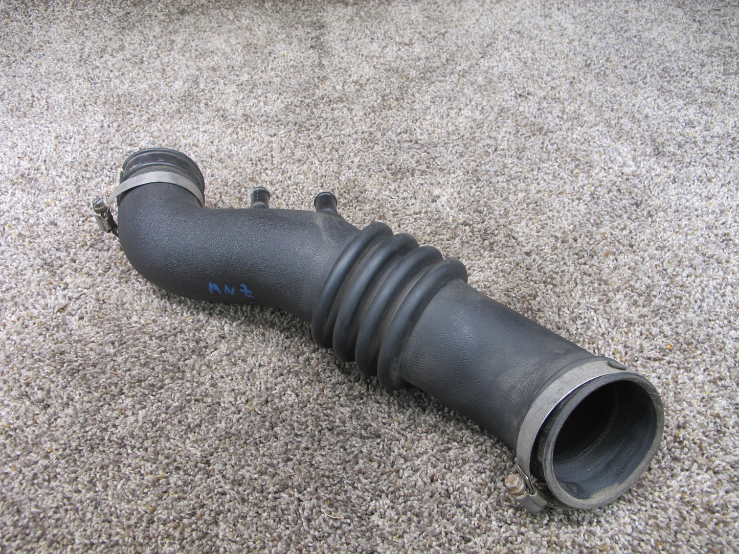 90-96 NISSAN Z32 300ZX NON TURBO AIR INTAKE PIPE TUBE HOSE DUCT OEM