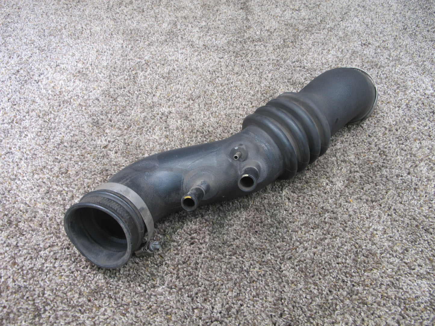 90-96 NISSAN Z32 300ZX NON TURBO AIR INTAKE PIPE TUBE HOSE DUCT OEM