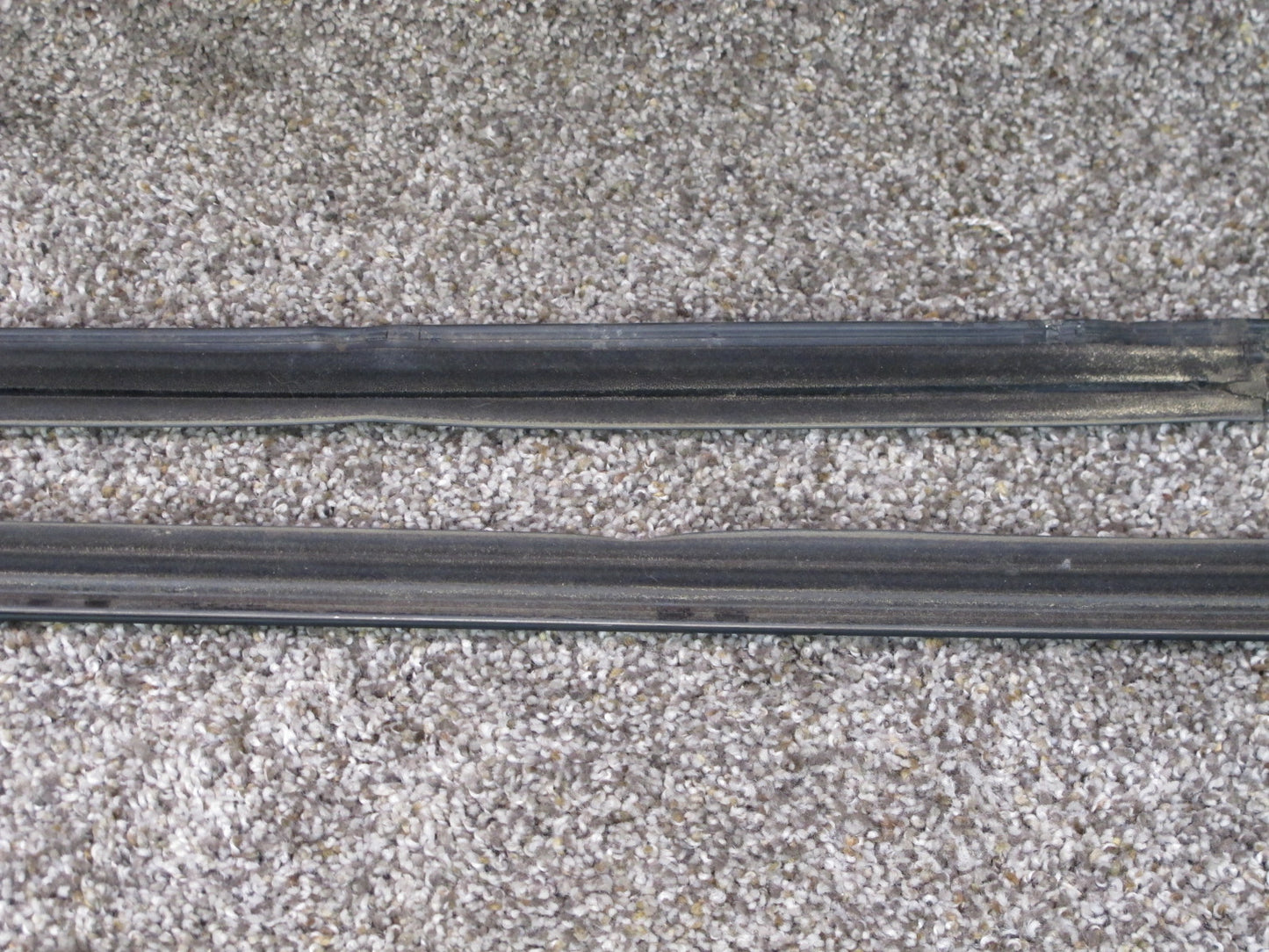 98-05 LEXUS GS300 GS430 FRONT REAR LEFT SIDE DOOR WINDOW TRIM MOLDING SET OEM