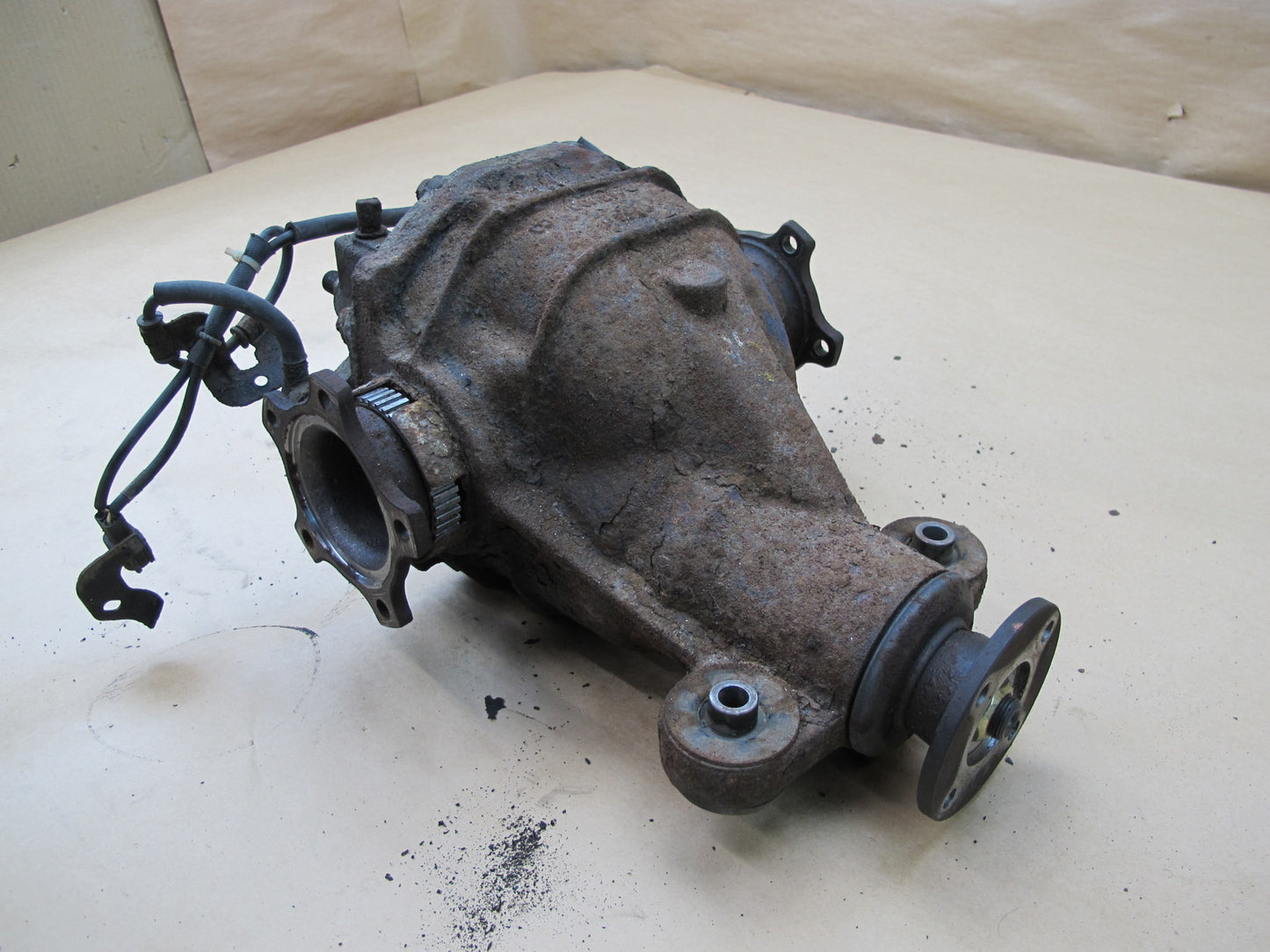 90-96 NISSAN Z32 300ZX NON TURBO REAR DIFFERENTIAL CARRIER VLSD OEM