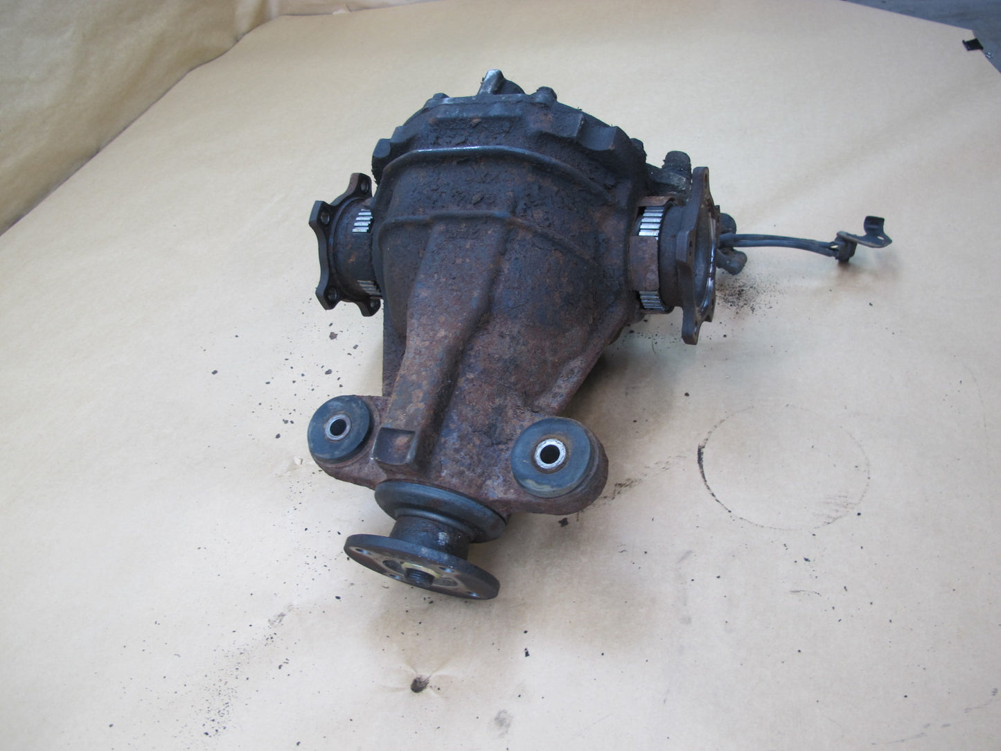 90-96 NISSAN Z32 300ZX NON TURBO REAR DIFFERENTIAL CARRIER VLSD OEM