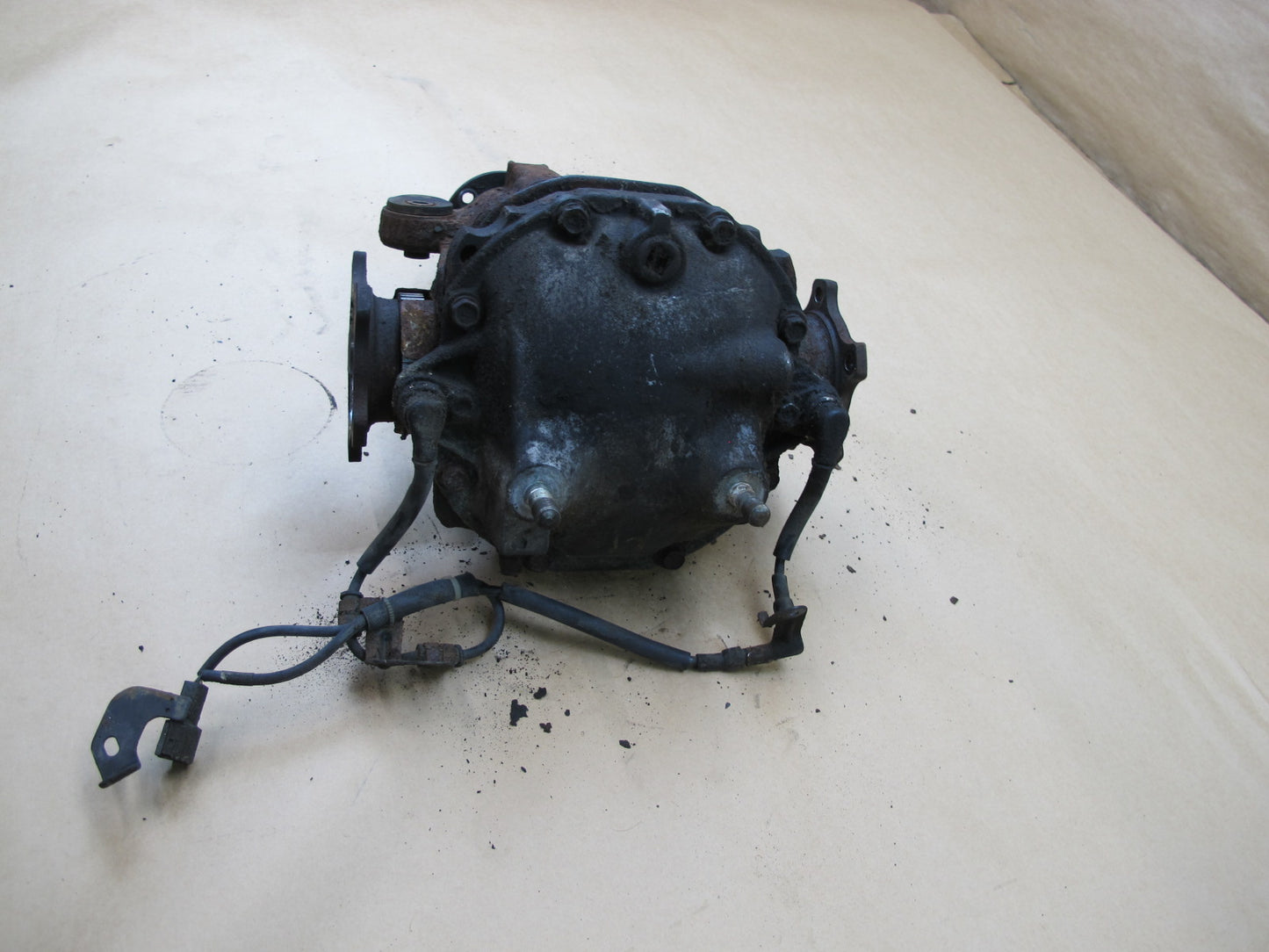 90-96 NISSAN Z32 300ZX NON TURBO REAR DIFFERENTIAL CARRIER VLSD OEM