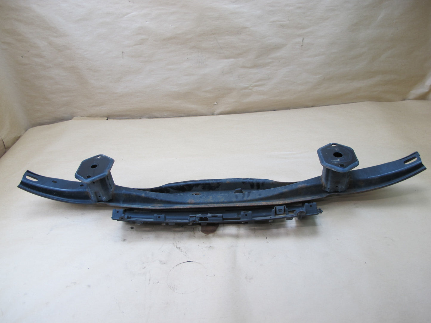 12-18 BMW F30 F31 REAR BUMPER REINFORCEMENT IMPACT BAR W BRACKET SUPPORT OEM