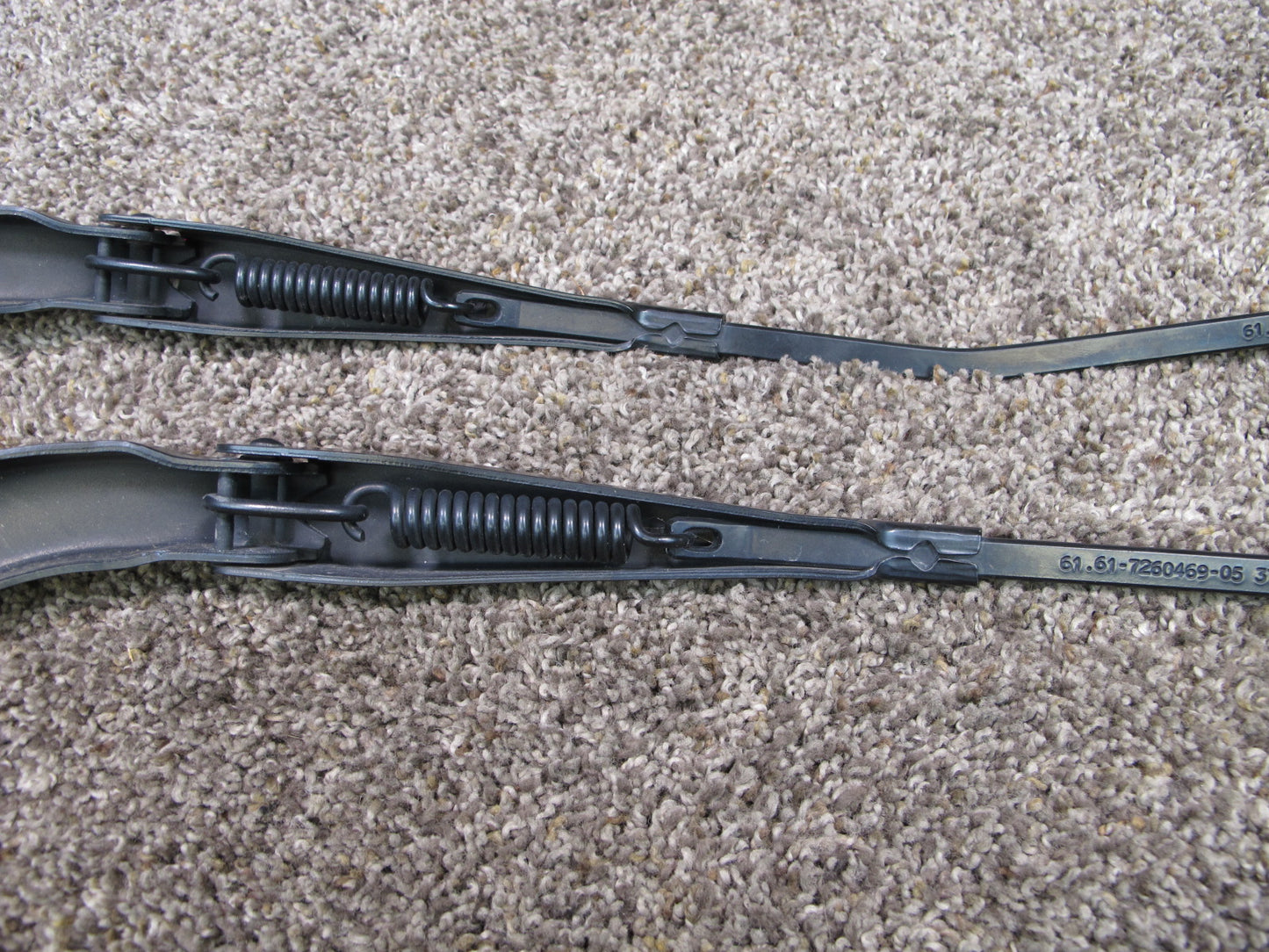 14-16 BMW F30 F31 SET OF 2 FRONT LEFT & RIGHT WINDSHIELD WIPER ARM OEM