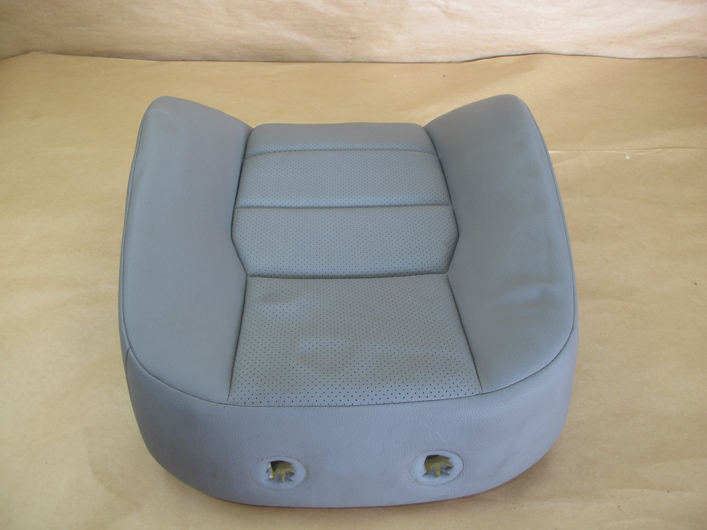 08-14 MERCEDES W204 C-CLASS FRONT RIGHT SIDE SEAT UPPER BACKREST CUSHION OEM