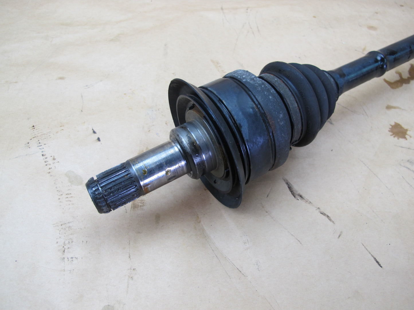 14-18 BMW F30 F32 320d 328dx DIESEL REAR RIGHT AXLE SHAFT 7597682 OEM