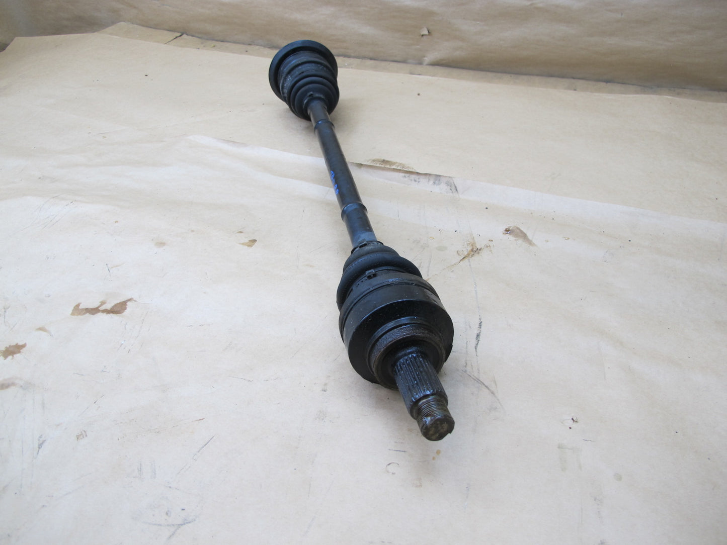 14-18 BMW F30 F32 320d 328dx DIESEL REAR RIGHT AXLE SHAFT 7597682 OEM