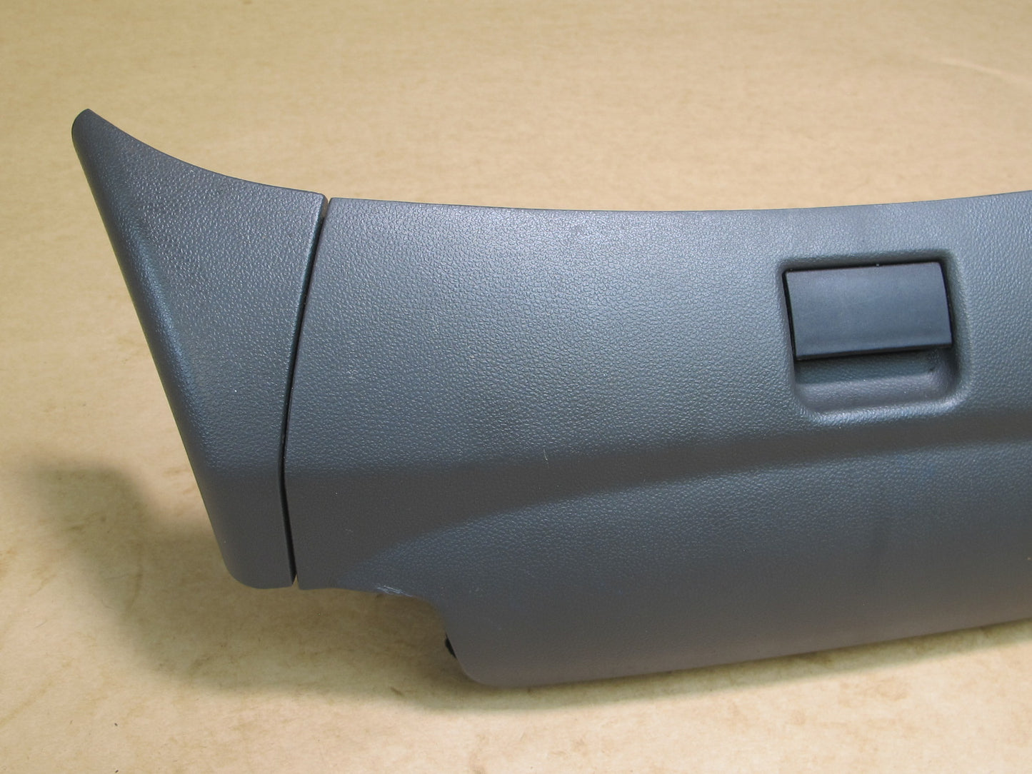 03-06 MERCEDES R230 SL-CLASS FRONT LEFT UNDER SEAT COMPARTMENT STORAGE OEM