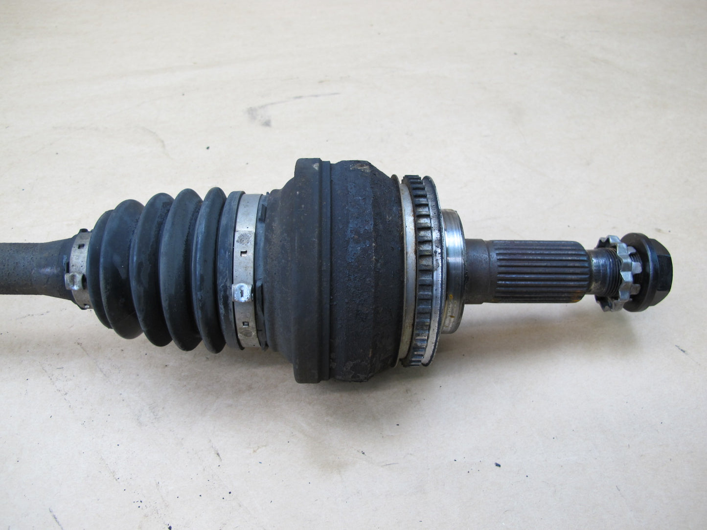 95-97 LEXUS UCF20 LS400 RWD REAR LEFT SUSPENSION AXLE SHAFT OEM