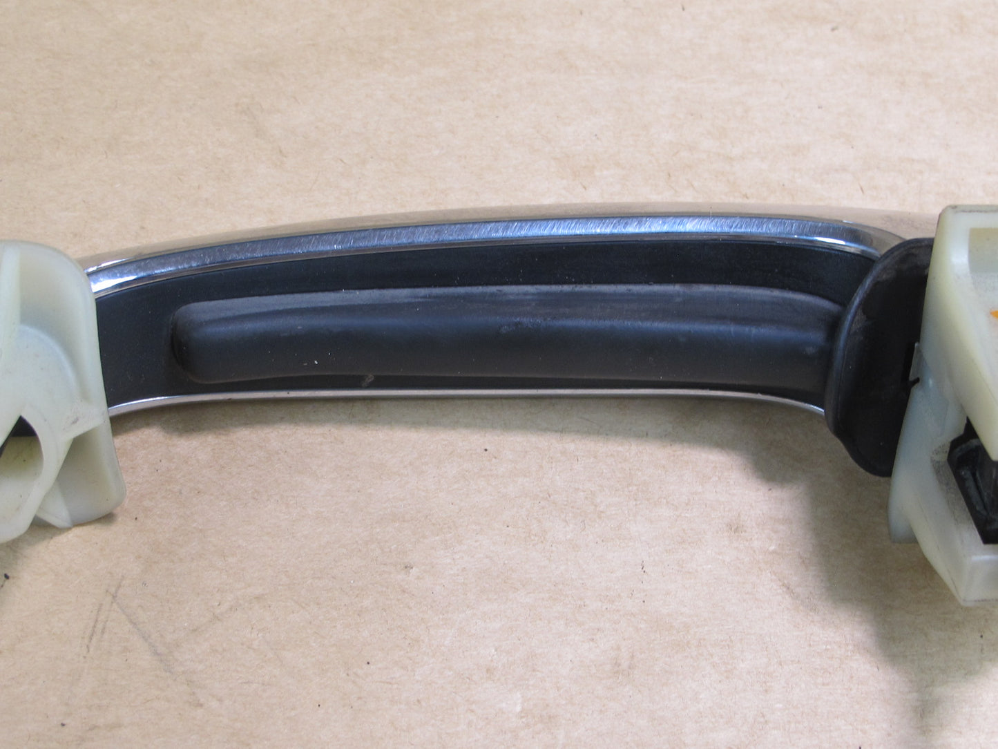 11-16 MINI COOPER R61 R60 FRONT RIGHT DOOR EXTERIOR HANDLE OEM