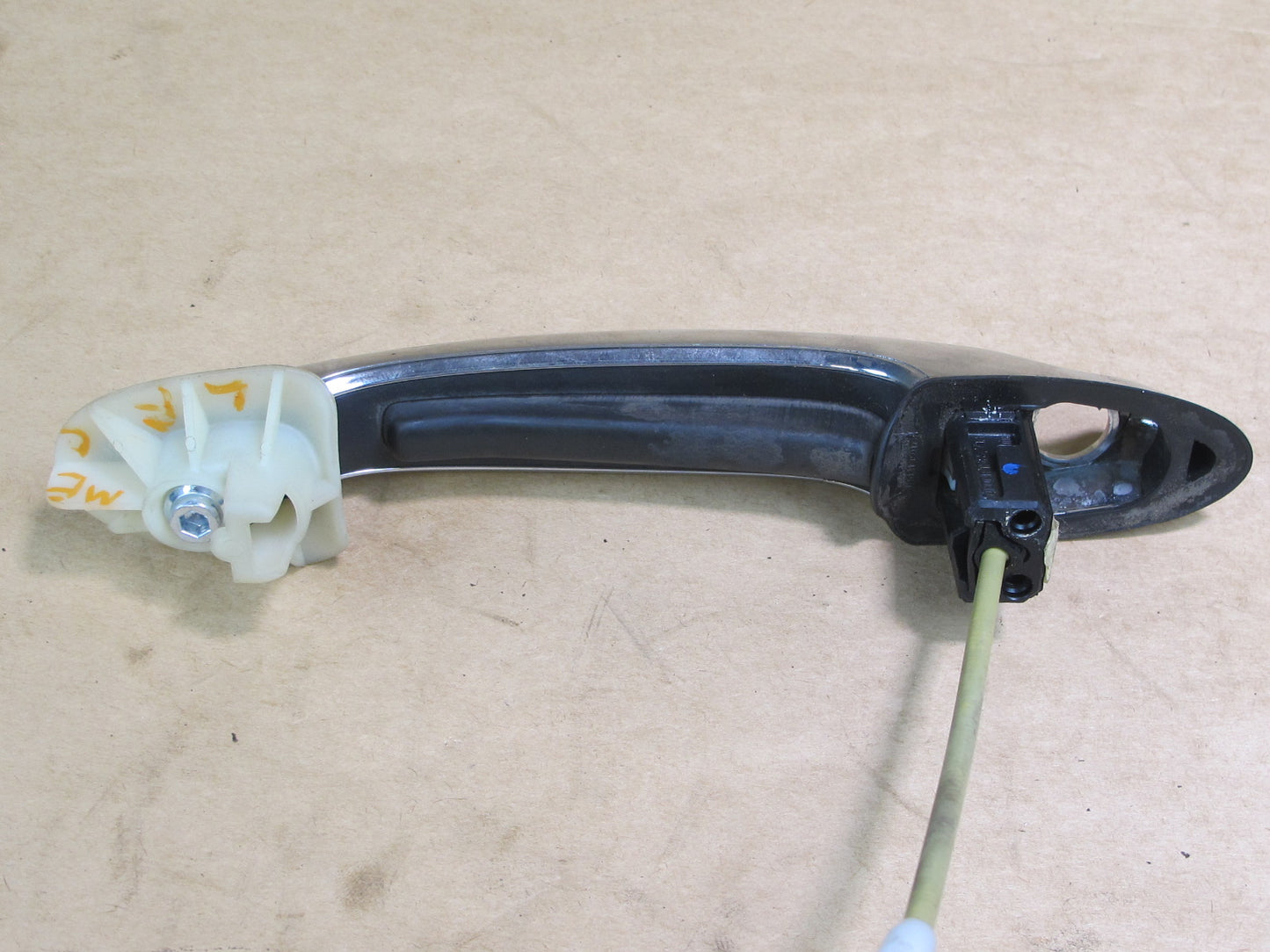 11-16 MINI COOPER R61 R60 FRONT LEFT DOOR EXTERIOR HANDLE OEM