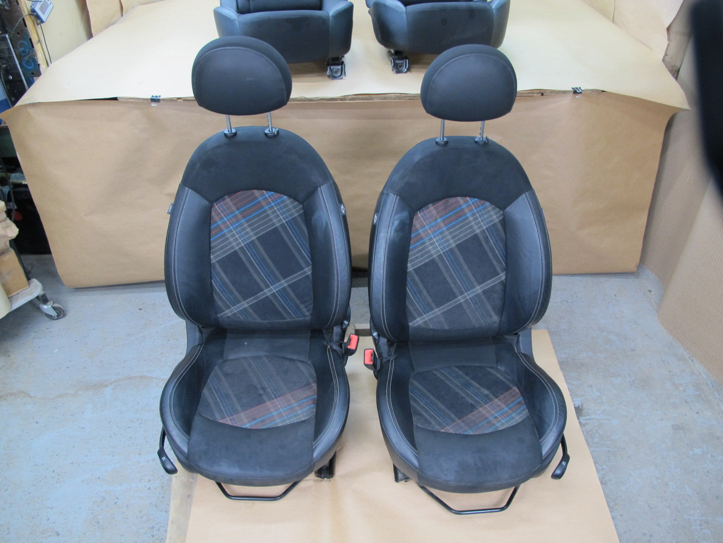 13-16 MINI COOPER S R61 PACEMAN FRONT & REAR LEATHER SEAT SET OEM