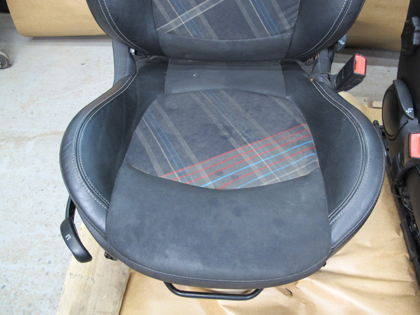 13-16 MINI COOPER S R61 PACEMAN FRONT & REAR LEATHER SEAT SET OEM