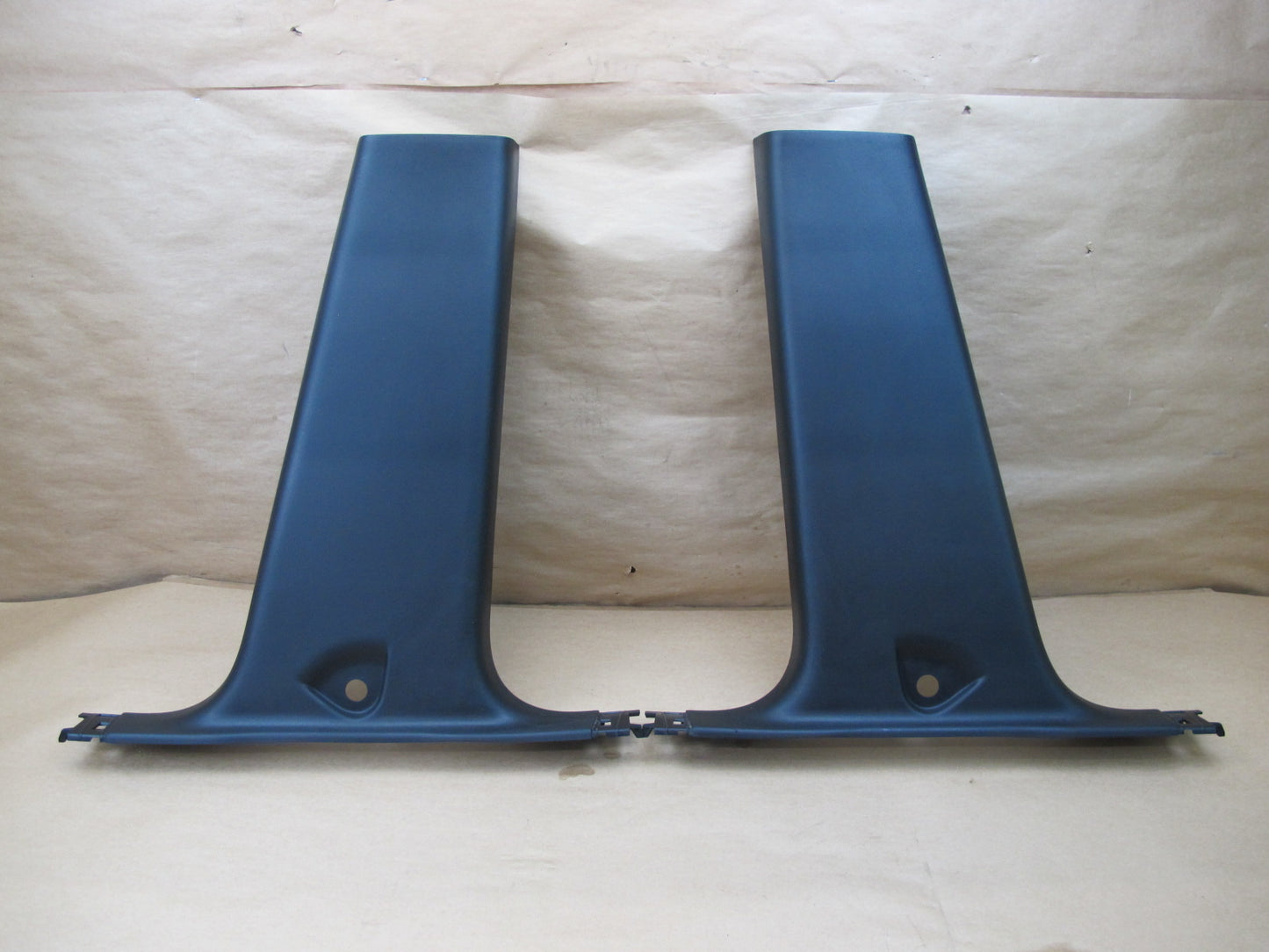 11-17 INFINITI QX56 QX80 RIGHT LEFT LOWER CENTER B-PILLAR TRIM COVER PANEL SET