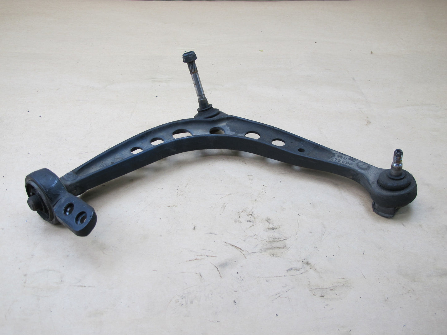 96-02 BMW E36/7 Z3 RWD FRONT RIGHT LOWER CONTROL ARM OEM