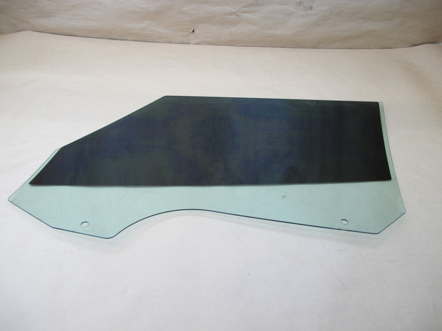 13-16 MINI COOPER R61 PACEMAN RIGHT DOOR GLASS WINDOW OEM