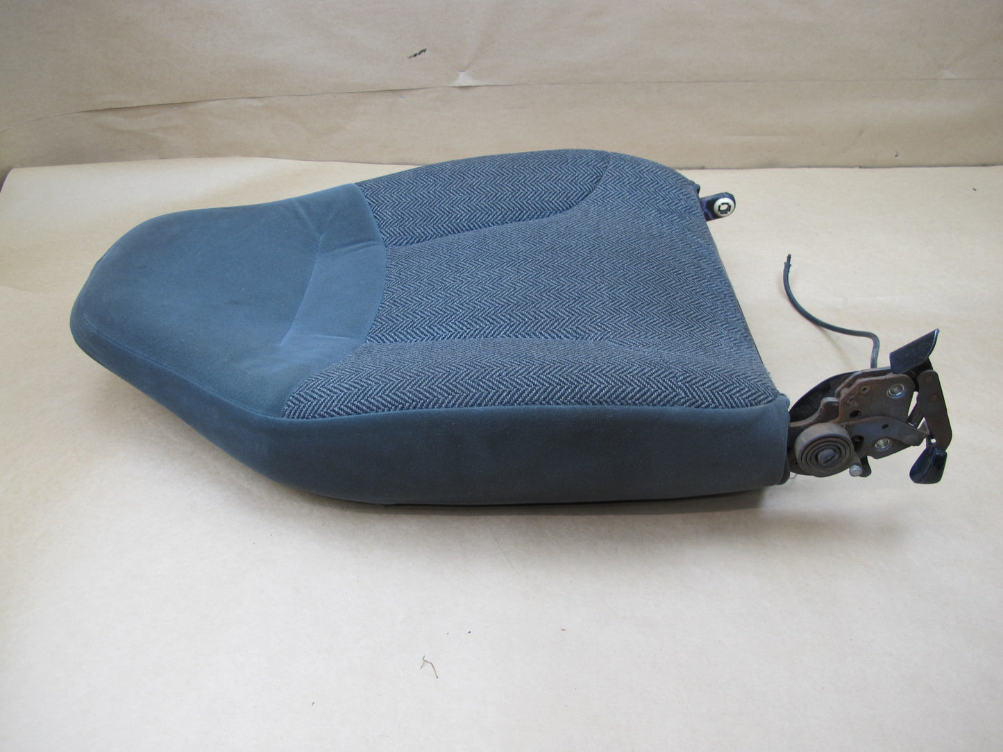 92-97 FORD F-150 SUPER CAB FRONT LEFT DRIVER SIDE UPPER SEAT CUSHION CLOTH OEM