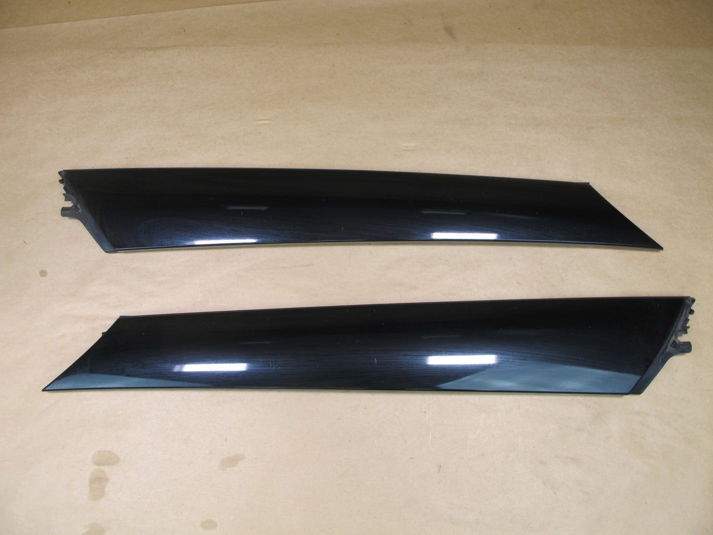 2011-2013 INFINITI QX56 FRONT RIGHT LEFT OUTER A PILLAR FINISHER MOLDING SET