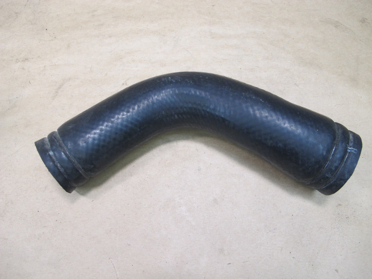 90-96 NISSAN Z32 300ZX NON TURBO UPPER ENGINE RADIATOR HOSE PIPE LINE OEM