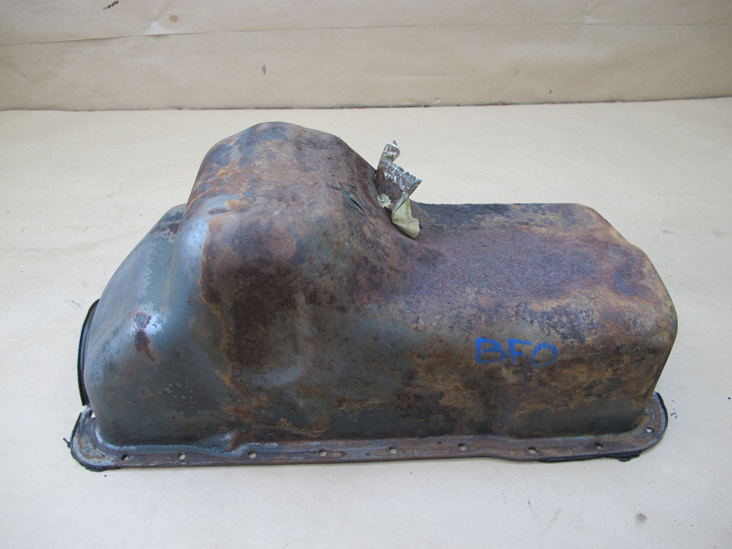 92-97 FORD F-150 5.0L V8 ENGINE MOTOR OIL PAN OEM