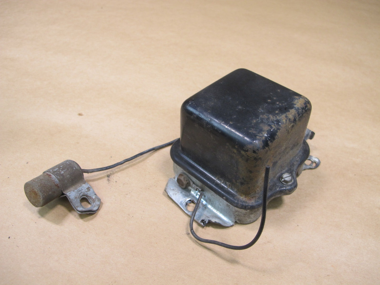 64-66 CHEVROLET C10 PICKUP 3.8L ENGINE VOLTAGE REGULATOR