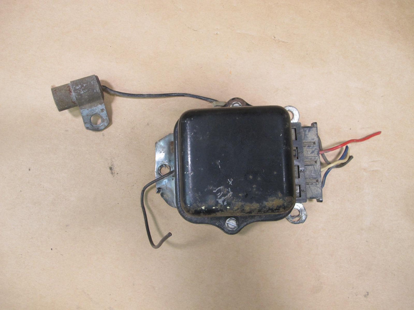 64-66 CHEVROLET C10 PICKUP 3.8L ENGINE VOLTAGE REGULATOR