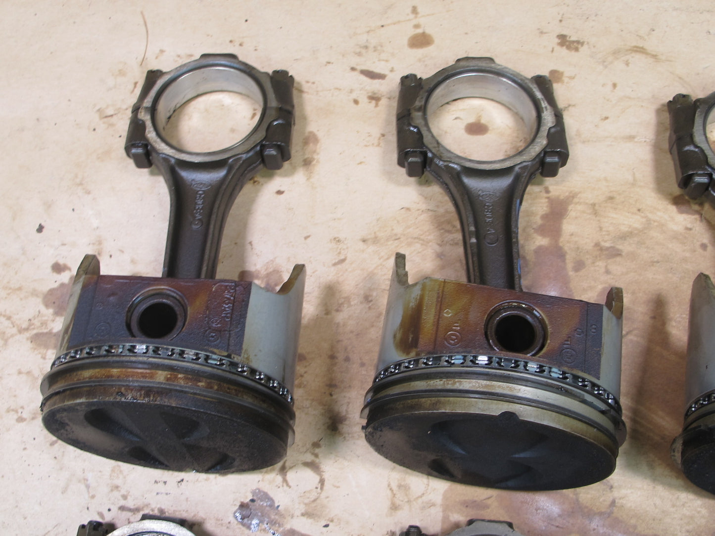 92-96 FORD F-150 5.0L V8 ENGINE MOTOR PISTON CONNECTING ROD SET OEM