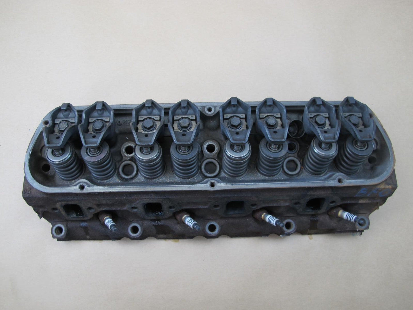 92-96 FORD F-150 5.0L V8 ENGINE MOTOR RIGHT OR LEFT CYLINDER HEAD ASSEMBLY OEM