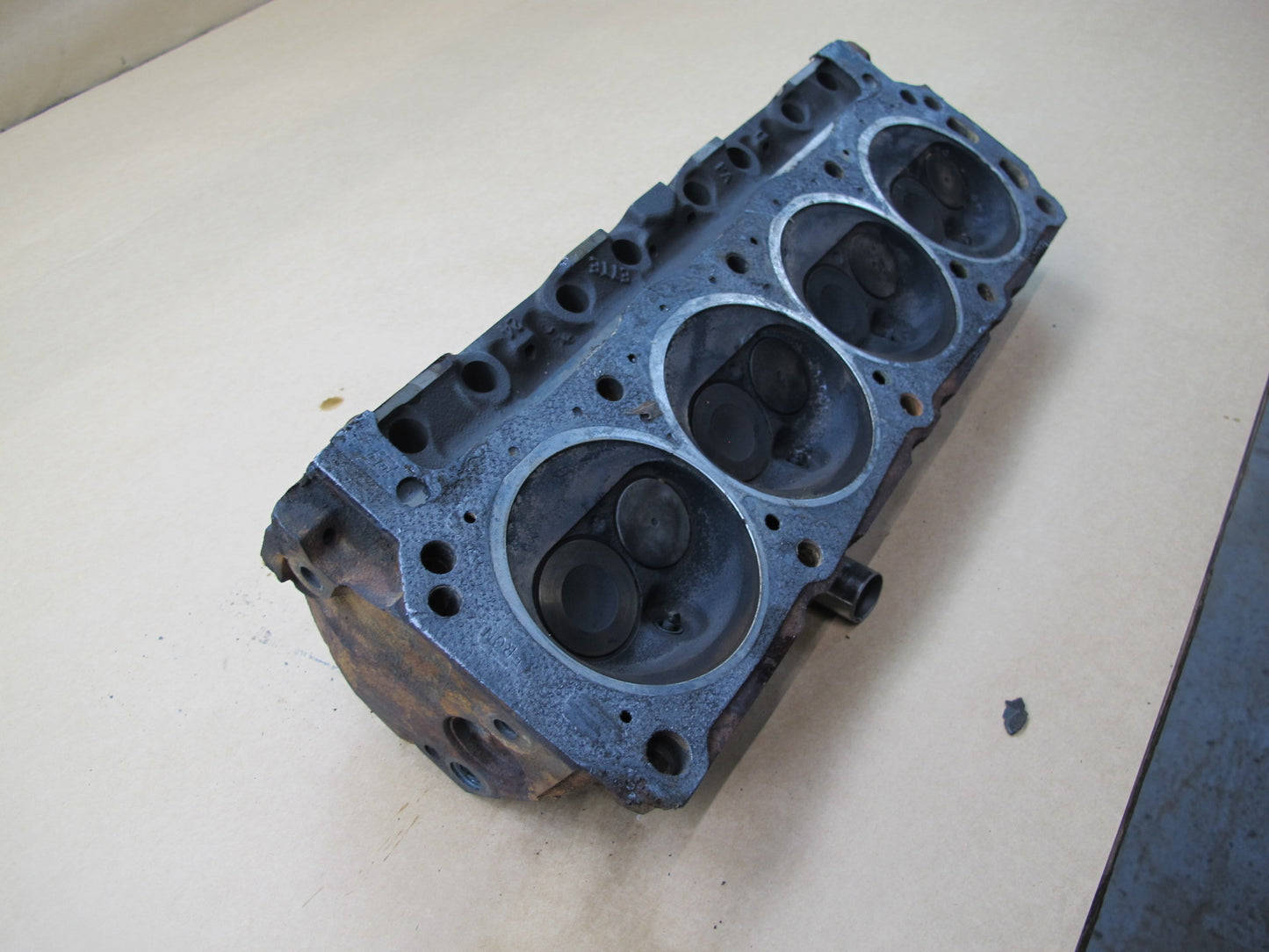 92-96 FORD F-150 5.0L V8 ENGINE MOTOR RIGHT OR LEFT CYLINDER HEAD ASSEMBLY OEM