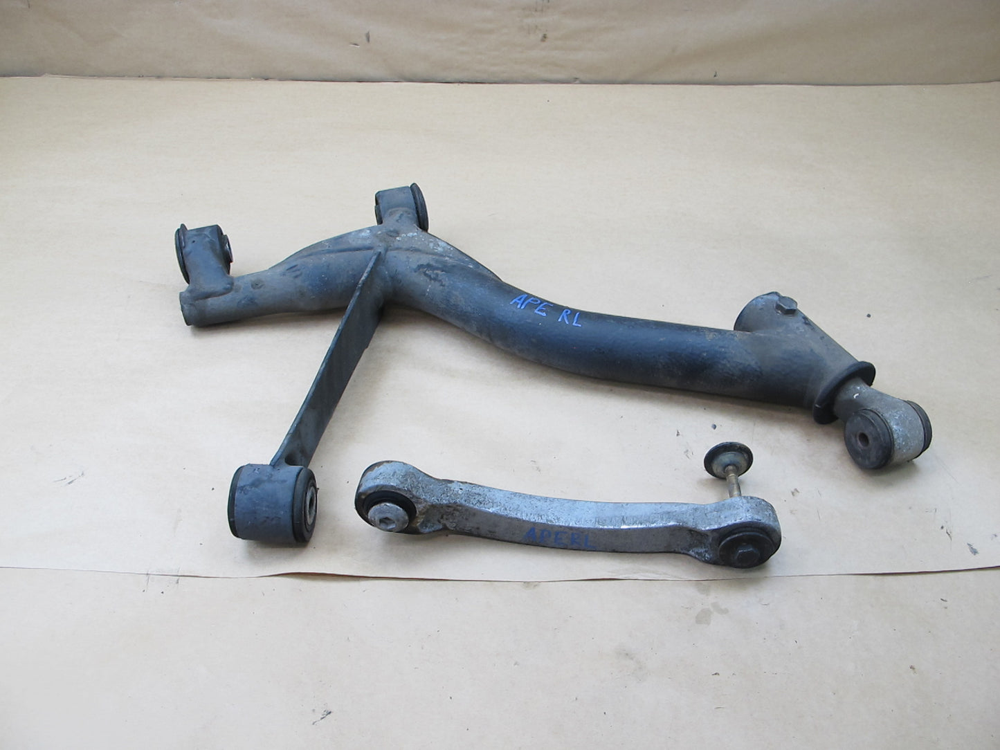 1978-1995 PORSCHE 928 S REAR LEFT DRIVER SIDE LOWER CONTROL ARM SET