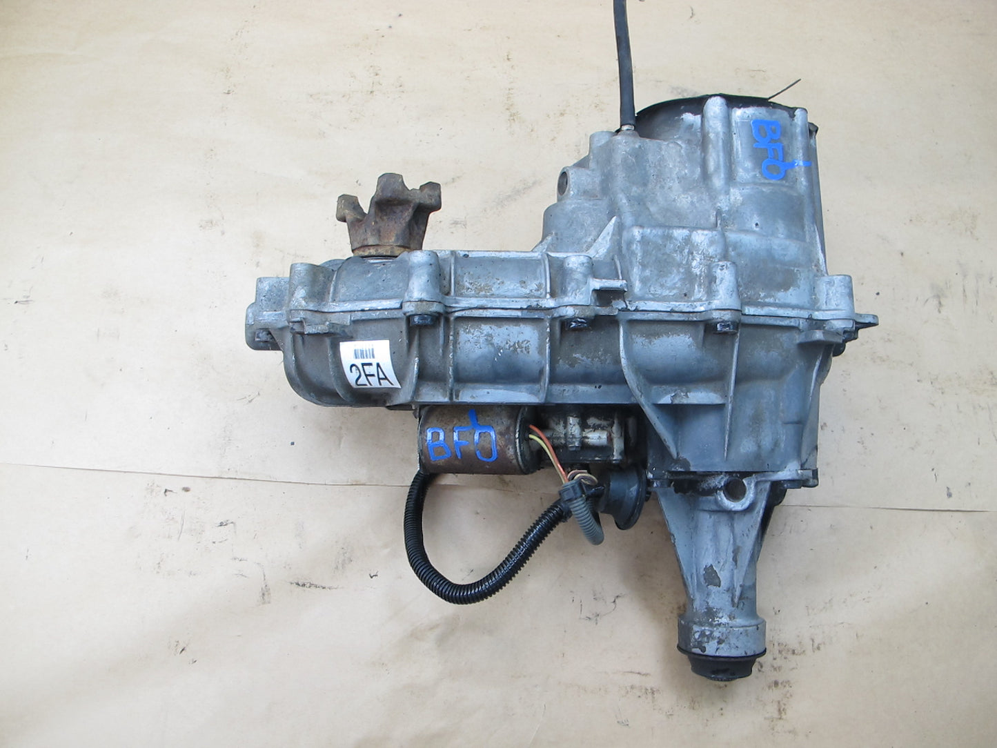 92-97 FORD F150 5.0L AWD AUTOMATIC TRANSMISSION TRANSFER CASE BORG WARNER OEM