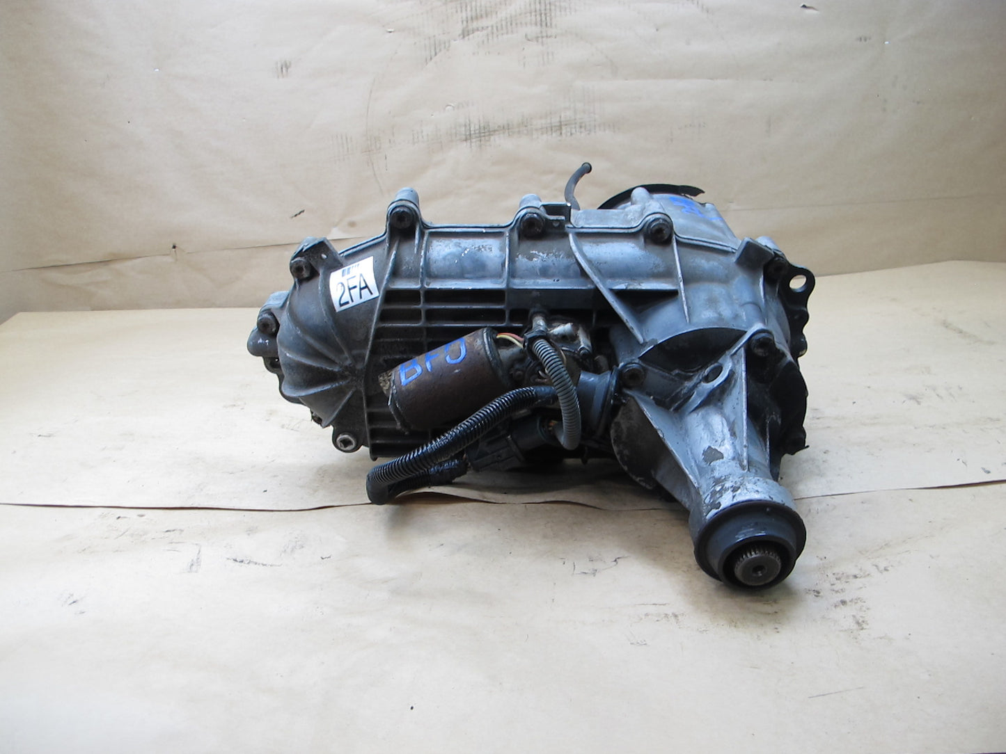 92-97 FORD F150 5.0L AWD AUTOMATIC TRANSMISSION TRANSFER CASE BORG WARNER OEM