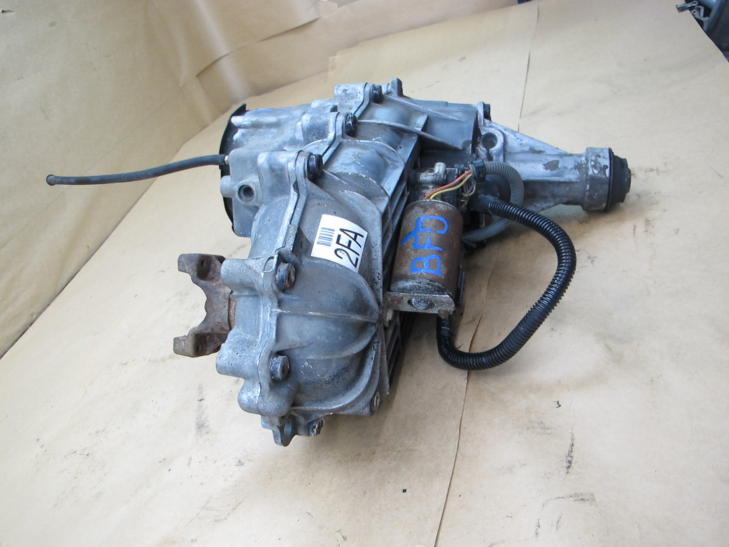 92-97 FORD F150 5.0L AWD AUTOMATIC TRANSMISSION TRANSFER CASE BORG WARNER OEM