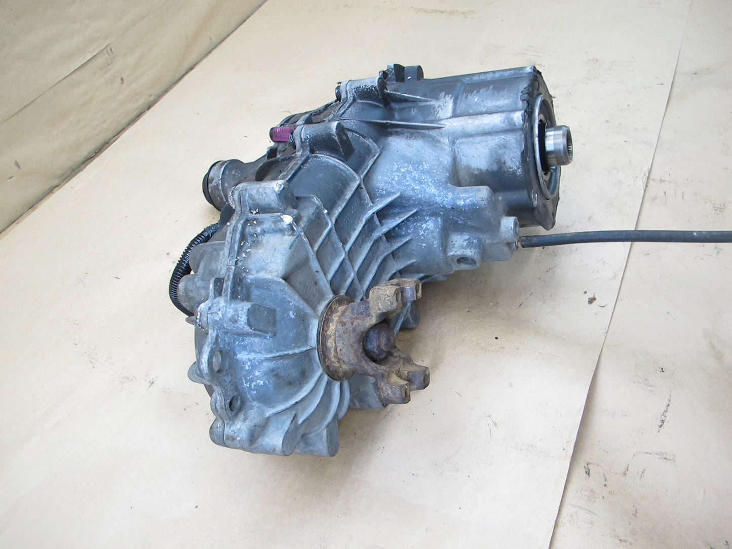 92-97 FORD F150 5.0L AWD AUTOMATIC TRANSMISSION TRANSFER CASE BORG WARNER OEM