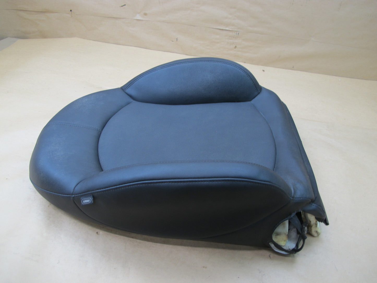 11-16 MINI COOPER S R60 COUNTRYMAN FRONT RIGHT SEAT BACKREST UPPER CUSHION OEM